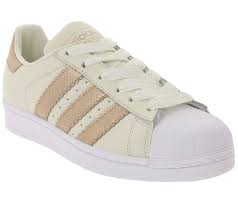 Enjoy buy one, get one 50% off with code* hotdeal at checkout. Adidas Originals Superstar W Skater Schuhe Angesagte Damen Sneaker Creme Weiss Gold