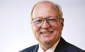 Paul Rossiter's Instagram, Twitter & Facebook