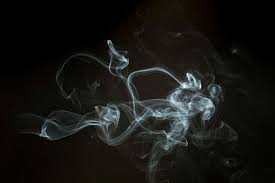 Una legge antifumo è una norma giuridica che regolamenta la pratica del fumo e indica i divieti, normalmente limitando la possibilità di fumare negli spazi pubblici e sui posti di lavoro. Fumo Passivo Negli Spazi Confinati E Non Solo Ecco Come Tutelare La Salute