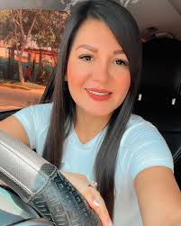 Tengan un Maravilloso Viernes 🥰 que nadie ponga límites a tus ganas que  seguir creciendo , trabaja mucho hoy para que más adelante disfrutes de  todo lo que lograste en tu vida ,