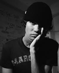 Tom Grut (@tomgrut) • Instagram photos and videos