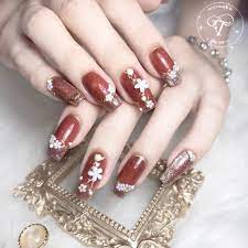 Tuyển chọn 20 mẫu nail hoa nhí mới nhất 2023