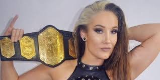 Cora Combs's Instagram, Twitter & Facebook