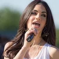 Mariah Mobley, 10, sings "I Will Survive" in the 50th