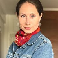 Alicia Nader's Instagram, Twitter & Facebook