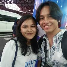 Maybe you would like to learn more about one of these? 10 Potret Jefri Nichol Dengan Gaya Rambut Belah Tengah Makin Cool