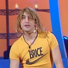 Eternel ado de presque trente ans, délaissé par son père affairiste et une mère absente, brice. Jean Dujardin A Debute Son Personnage De Brice De Nice Dans Graine De Stars Planet