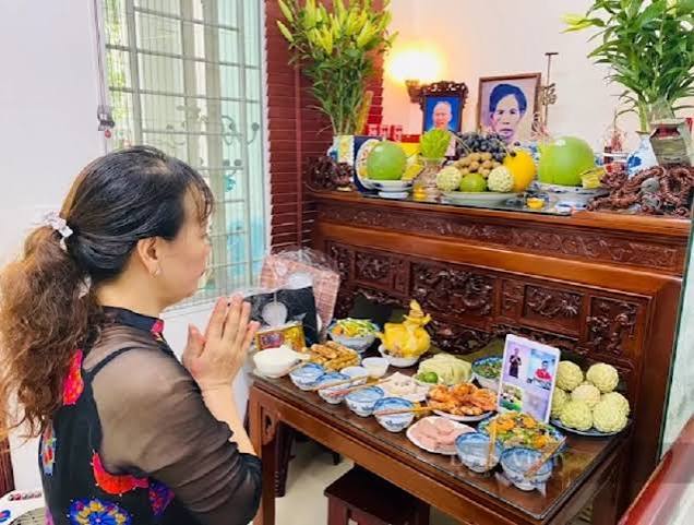 Văn Khấn Gia Tiên Hàng Ngày Đầy Đủ Và Chi Tiết Nhất – Bàn Thờ Tâm Việt