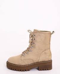 Idées de looks et nouveautés t'attendent chaque semaine. Hochgeschlossene Boots Kastanienbraun 917814747a07 Pimkie