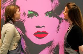 Ranks of London's super-rich growing