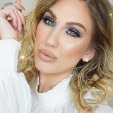 Carla Eddington's Instagram, Twitter & Facebook