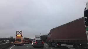 Email or text traffic alerts on your personalized routes. Info Trafic La Circulation A Repris Sur L A1 Apres Un Gros Accident Qui A Fait Deux Blesses