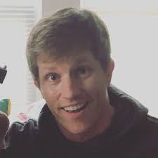 Wade Langer's Instagram, Twitter & Facebook