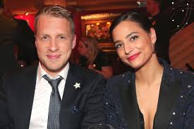 Am ersten weihnachtsfeiertag teilte amira pocher mit ihren fans noch ein bild von sich und ihrem babybauch. Oliver Pocher Wer Ist Seine Neue Freundin Amira Aly Gala De