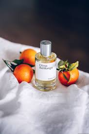 Maison Crivelli Citrus Batikanga In 2020 Citrus Parfume Perfume