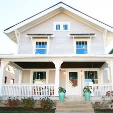 Get all your favorite shows and over 55,000 episodes for only $4.99/mo. Two Chicks And A Hammer On Instagram This Big Beauty Was Amazing On Last Night S Good Bones W Good Bones Hgtv Houses House Designs Exterior House Exterior