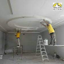 مرحبا بكم نحن ذرى طويق لمقاولات الجبس بورد في مدينة الرياض وهذه صورة لأحد أعمالنا أثناء التنفيذ gypsum ceiling design ceiling design home engineering