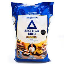 Keuntungan dari tepung terigu protein sedang atau serbaguna ini adalah mudah digunakan dalam proses baking dan memasak. Bogasari Tepung Terigu Segitiga Biru 1kg Bogasari Tepung Terigu Segitiga Biru 1kg Shopee Malaysia