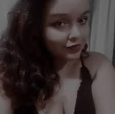 How many of you ladies in this group think Rob Reiner is handsome and  knowledgeable about politics lol?