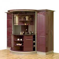 Wenn sie bei kitchen circle immer noch zweifel haben und über die wahl eines ähnlichen produkts nachdenken, ist aliexpress ein großartiger ort, um preise und verkäufer zu vergleichen. Very Small Kitchen Which Has Everything Needed Circle Kitchen Digsdigs