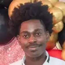 Babysitter en or à Kourou 97310