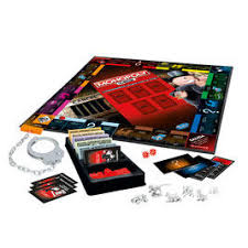 Monopoly junior banco electrónico trae una unidad de banco electrónico multiuso con tecnología táctil que hace el juego más rápido y divertido. Juego Monopoly Tramposo Friki Regalos