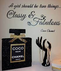 Another Diy I Made Coco Chanel Noir 3d Perfume Bottle Glitter Vinyl Silhouette Cameo Pinterest Com Shersher1 Chanel Decor Chanel Party Chanel Birthday Party