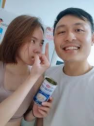 魏魏魏什麼- 一段，愛，與巧合，的故事圖1：運動回家的魏發現最後一罐牛奶花生被臉吃了，氣嘎...