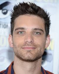 Jeff Ward's Instagram, Twitter & Facebook