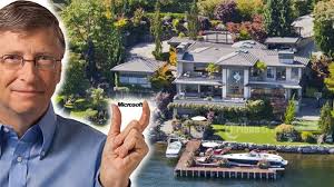 Bill gates mempertahankan posisinya sebagai orang nomor dua terkaya di dunia, diikuti oleh taipan barang mewah louis vuitton se, lvmh, yakni bernard arnault, yang mendorong keluar warren buffett untuk. Jadi Orang Terkaya Dunia Begini Isi Rumah Mewah Bill Gates Yang Harganya 1 7 Triliun Tribun Travel