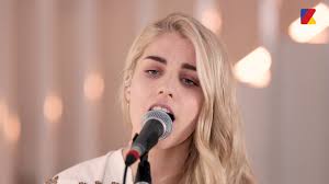 London grammar — hey now 05:45. London Grammar En Live Konbini Youtube