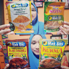 Dijadikan sebagai rempah kerana rasa dan aromanya serta memberi rasa sedap dalam masakan. Rempah Ratus Mak Siti Sahabat Suri Rumah Dan Tukang Masak Tiny Na Sweet