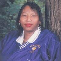 Linda Draughn's Instagram, Twitter & Facebook