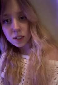 𝒶𝓊𝒹𝓇ℯ𝓎☽ (@audrey.curry)