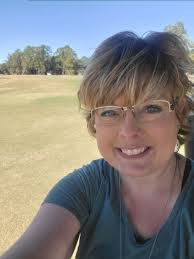 Ashley Scribner's Instagram, Twitter & Facebook