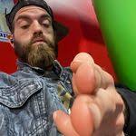 Curtis Grindle's Instagram, Twitter & Facebook