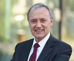 Julio Jiménez Doñas asume la presidencia de ASILFA en Chile