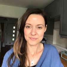 Louise Sweeney (@Loulousweeney)