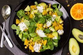 Feldsalat Mit Kichererbsen Walnussen Und Orangenstuckchen Fatburning Beast Change For Good