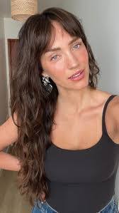 Kara Hawk's Instagram, Twitter & Facebook