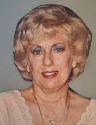 Cynthia Flickinger's Instagram, Twitter & Facebook