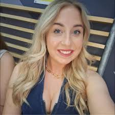 Hate to be this person but folk do realise that just because their dog  hasn't pooped in the centre of the footpath they should still be picking it  up aye? The amount