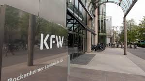 Zum einen eine förderung mit afbg, die nicht zurückgezahlt werden muss, zum anderen ein zinsgünstiges darlehen der kreditanstalt für wiederaufbau (kfw) die die differenz zwischen zuschussanteil und dem maximalen förderbetrag. Studienfinanzierung Zahl Der Studienkredite Nimmt Deutlich Ab Archiv