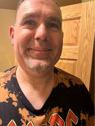 Folks who work at Smiths. How long from submitting an online app are you  contacted? Is it appropriate to go in person and see about talking to  hiring manager after a week