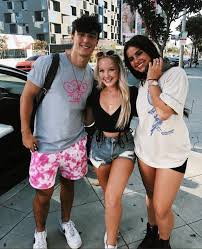 Pin By Brodie Scott On A D D I S O N R A E In 2020 Young Celebrities Addison Rae