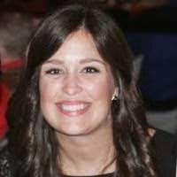 Laura Lynde's Instagram, Twitter & Facebook