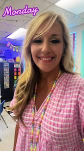 This trend👆🏼but with teacher outfits 💃😂 Felt silly doing this by  myself, so I’m forcing my teacher besties to do it with me next time! 😂😅  #ootd #teacherootd #bts #backtoschool #teachertired ...