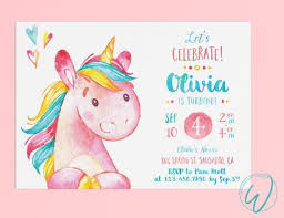 Invitaciones de cumpleaños para niñas unicornio. Invitacion Fiesta De Cumpleanos De Unicornio Pequena Nina Fiestas De Cumpleanos Unicornio Ideas De Fiesta Unicornio Invitacion De Unicornio