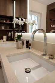Landhaus Badezimmer Zum Verlieben Badezimmer Trends Naturstein Waschbecken Moderne Badezimmer Waschbecken