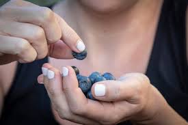 If a cancer has spread (metastasized), signs or symptoms may appear in different parts of the body. Subtle Signs Of Cancer Like Coughing Feeling Full And Fatigue